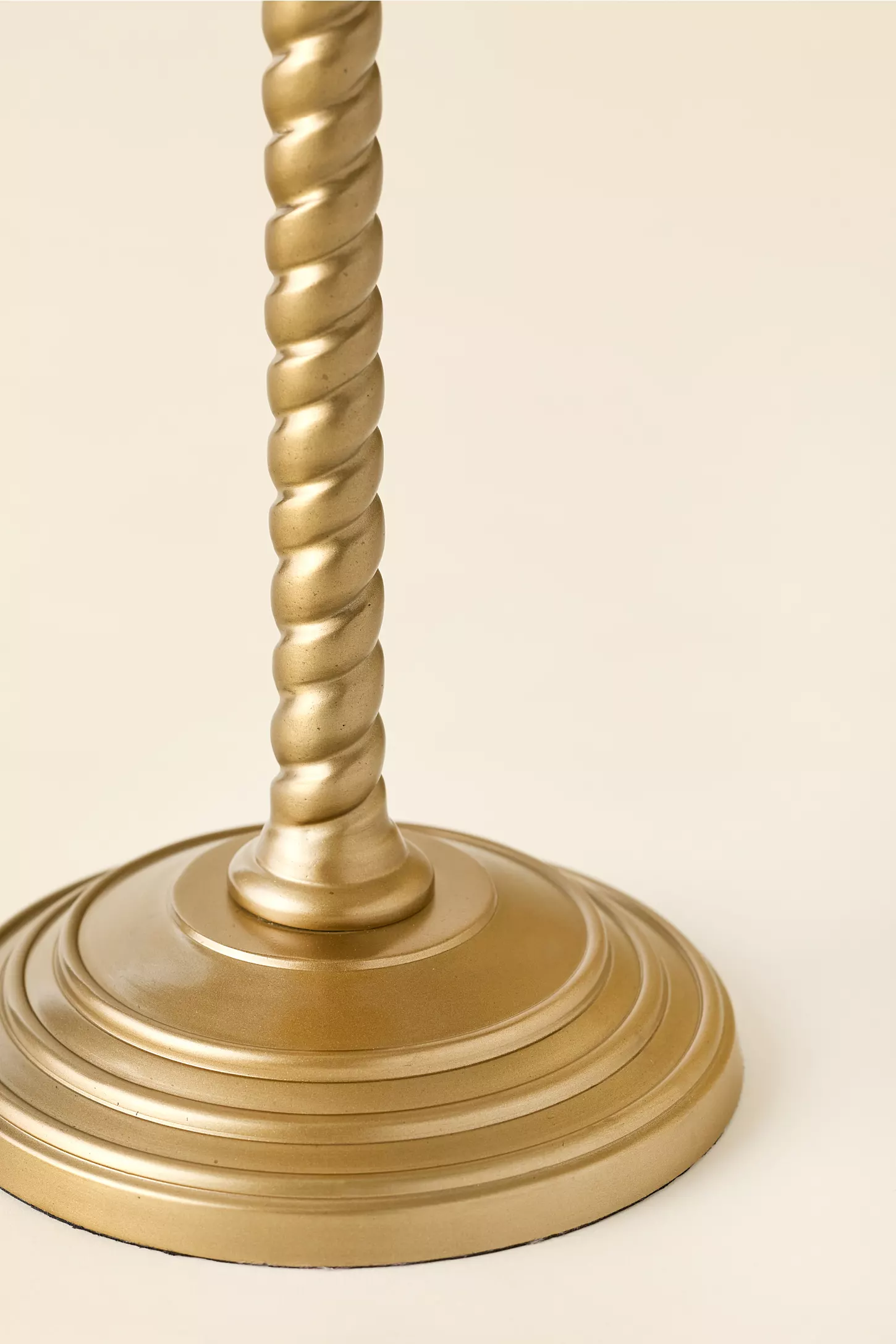 Elly Vintage Femme Metal Side Table — image 3