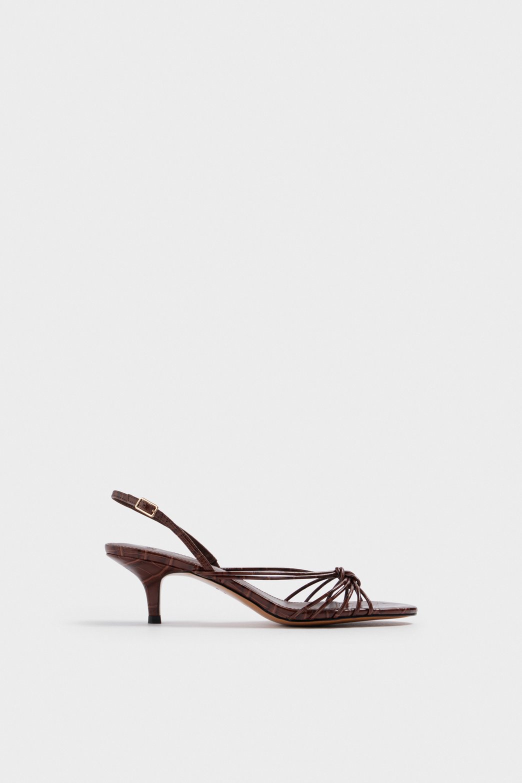 Leather sandals with crocodile embossing — image 2