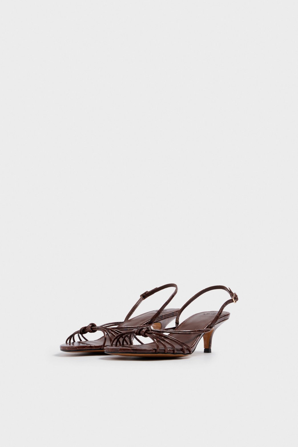 Leather sandals with crocodile embossing — image 4
