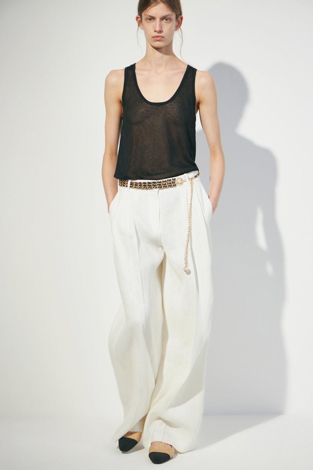 Leather shoes — image 1