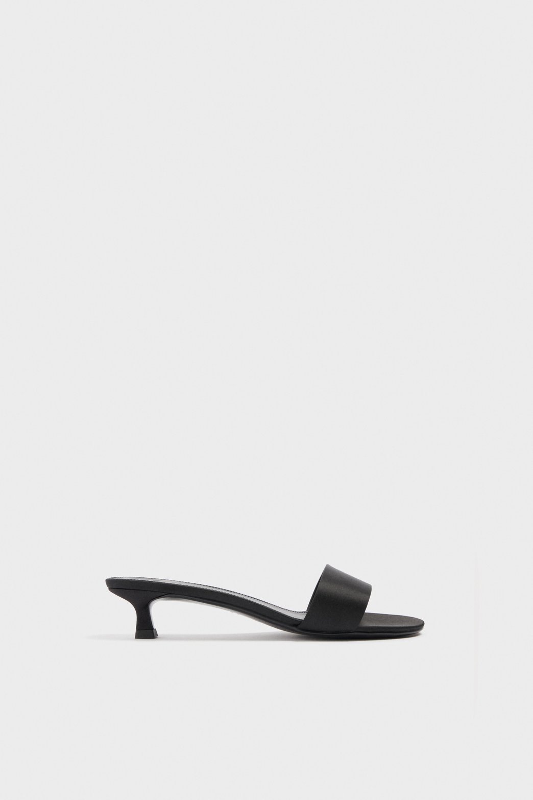 Satin heeled sandals — image 1