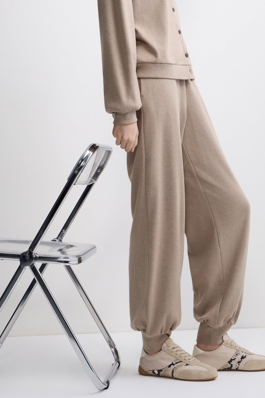 Suede sneakers with snake leather stripes — image 2