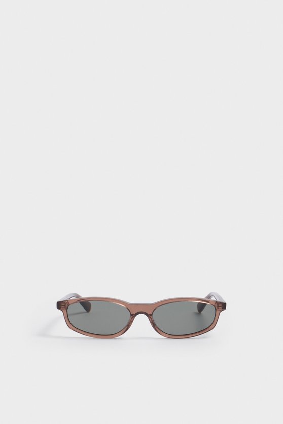 Sunglasses with translucent lenses — image 2